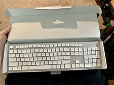 Wireless Keyboard Windows and iOS Compatible with Android Devices picture
