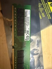 Hynix 32GB 2Rx8 PC4 2666V Desktop Memory HMAA4GU6AJR8N-VK picture
