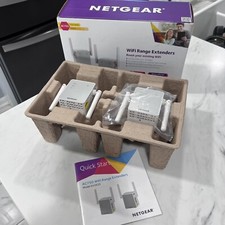 2 MINT NetGear Wifi Range Extender 750Mbps 802.11 a/b/g/n/ac EX3920 100NAS picture