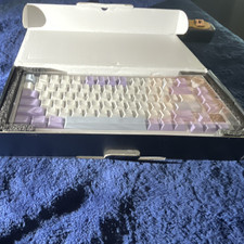 Ajazz AK820 Pro Mechanical Keyboard Bluetooth Illuminated White/Purple QWERTY picture