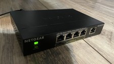 Netgear GS305PP 5-Port Gigabit Ethernet PoE+ Unmanaged Switch & Power Cord picture