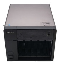QNAP TS-569 PRO Atom 2.13GHz 1GB DDR 5x Bay 3.5'' Nas Server / NO CADDIES picture