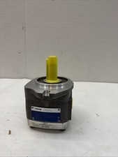 1PCS NEW VOITH IPVA4-20471 Gear Oil Pump picture