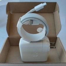 Lot Genuine OEM 61W USB-C Power Adapter Charger For Apple MacBook PRO 13