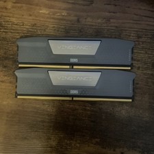 Corsair Vengeance 16GB (2x8GB) DDR5 DRAM 5200MT/s CL40 Memory Kit Black picture