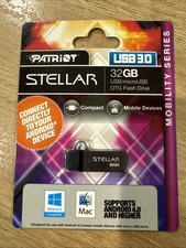 Patriot STELLAR 32GB USB 3.0/USB OTG Flash Drive For Smartphones - Compact picture