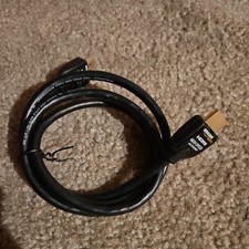 3 ft High Speed HDMI Cable w Ethernet Amazon Basics picture