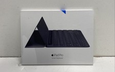 Apple iPad Pro 9.7-inch Smart Keyboard MM2L2AM/A A1772 Sealed picture