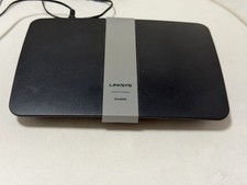Linksys EA4500 V3 N900 Dual Band Wireless Router Gigabit USB 4 Port picture