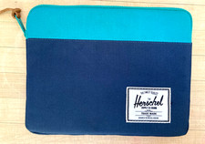 The Herschel Supply Co Brand - Tablet Sleeve 8x10 Padded Zippered Teal/Navy EUC picture