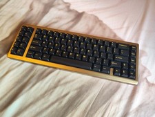 RAMA WORKS Zenith XT Ouro Custom Mechanical Keyboard + GMK Lux + H1 Switches picture