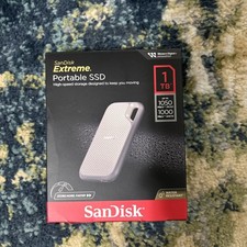SanDisk Extreme Portable 1tb SSD - Up to 1050MB/s, USB-C, USB 3.2-Grey New  picture