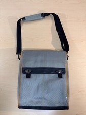 Targus Messenger 15” Laptop Bag Computer Brief Case Shoulder Strap Heavy Duty picture