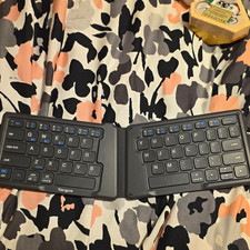 Targus Foldable Bluetooth Keyboard Portable English QWERTY Black Plastic picture