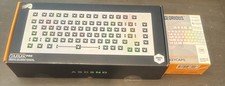 Glorious Gaming Gmmk Pro 75% Barebones White With GBPT Aura RGB Keycaps New picture