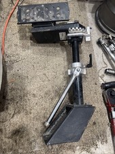 Havis C-MD-102 Swing Arm with Motion Adapter Telescopic Pole Clevis Offset picture