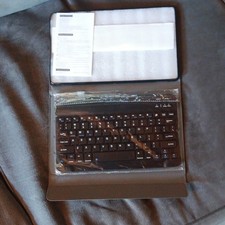 Black Tablet Keyboard Folio Case Cover with Built-In Keyboard 10 1/4