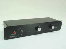 Black Box SR-3020-Q Rackmount KVM Switch Box 5-Port DB9 PS/2 Serial picture