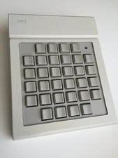 HP HIL 32-Button Box 46086A Very Good Condition HTF picture