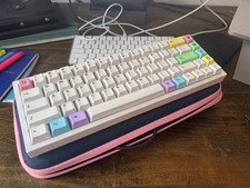 NovelKeys NK65 Milkshake Edition picture