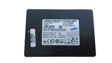 Samsung MZ-7TE2560 PM851 256 GB 2.5 in SATA III Solid State Drive picture