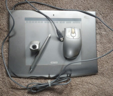 wacom graphics tablet xd-0608-u  with pen and mouse no software picture
