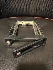 StarTech 5.25in Trayless Hot Swap Mobile Rack for 3.5in Hard Drive picture