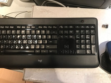 Logitech MX900 Performance Wireless Keyboard & Mouse Combo (920-008872) USED picture