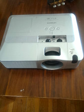 Sony VPL-EX1 LCD Projector XGA 1024x768 2000 ANSI 4:3 Portable White picture
