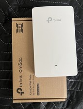 TP-Link Omada EAP615-Wall AX1800 Wi-Fi 6 Wall Plate Access Point PoE Passthrough picture