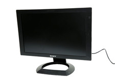 Sony LMD-2450W 24