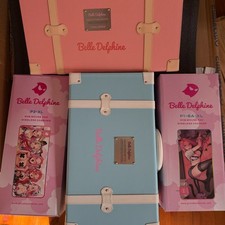 Belle Delphine Gaming Bundle | 2 Keyboard Combos + 2 Mousepads Signed Polaroid picture