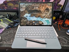 Microsoft Surface Pro PC 12in Snapdragon x Plus, 16GB RAM, 256GB SSD BUNDLE picture