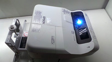 Epson BrightLink 695Wi Short-Throw 3LCD 3500 Lumens HDMI 426 Lamp Hours - Work picture