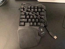 LEMOKEY X0 One Handed Gaming Keyboard | Barely used picture