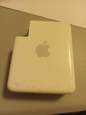 apple airport express Model A1084 picture