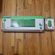 Razer BLACKWIDOWV4 x Gaming Keyboard and Mouse Set Minecraft Edition Brand New picture