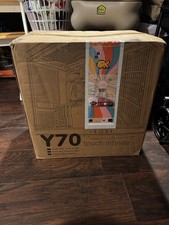 HYTE Y70 Touch Infinite Snow White PC Case BRAND NEW SEALED with 2.5K LCD Screen picture