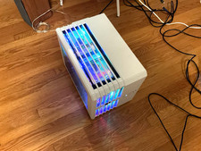 CORSAIR Carbide Series Air 240 White RGB Cube Desktop PC picture