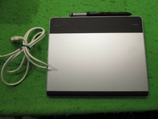 WACOM Intuos CTL-480 Small Creative Pen Tablet used picture