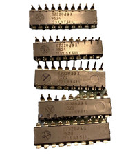 67320JXX 8524 IC Chip 20 Pin Malaysia Lot 5 Vintage PC Computer Motherboard  picture