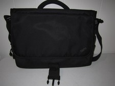 Lenovo ThinkPad Essential Top Load Laptop Bag Black 15.6