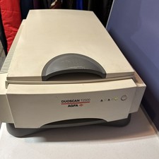 Agfa Duoscan T2500 SCSI Photo scanner + negative carriers and cable. picture