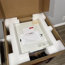 NEW Sealed Fortinet FortiSwitch FS-424E-FPOE 24-Port PoE+ 370W 4x10G SFP picture