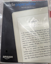 New Sealed Amazon Kindle Paperwhite (7th Generation) 4GB, Wi-Fi, 6in- White w/SO picture