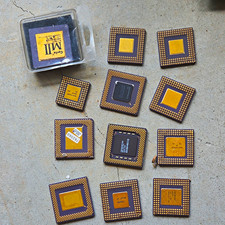 Vintage Intel i486SX 25MHz PGA CPU。×12 picture