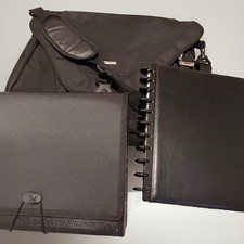 Solo New York Laptop Messenger Bag Black Briefcase + Staples Arc Notebook Lot picture