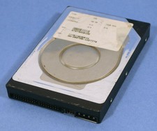 IDE Hard Drive Maxtor 40GB Slim picture