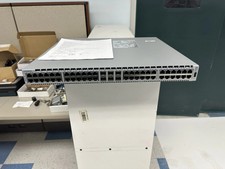 Arista DCS-7020TR-48 7020R Series 48-Ports 100/1000BASE-T Data Center Switch picture
