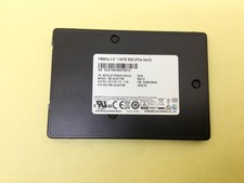MZ-QLB1T9B Samsung PM983a Series 1.92TB PCIe 3.0 x4 NVMe 2.5in SSD picture